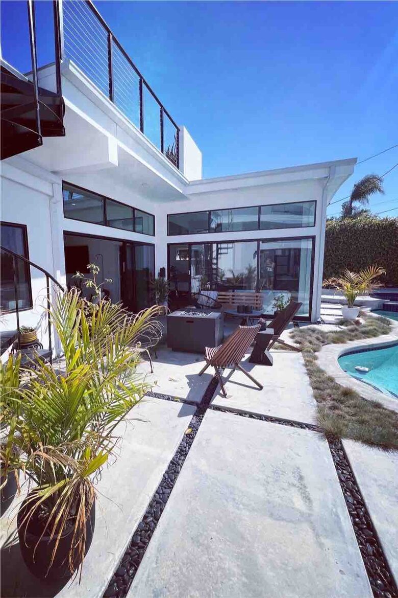 Lush Midcentury Home | As seen on HBO’s Sweet Life - Los Angeles, California