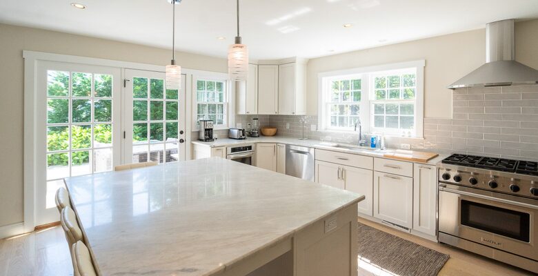 Exquisite Six-Bedroom Retreat in Nantucket Historic Downtown - Nantucket, Massachusetts