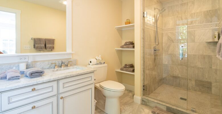Exquisite Six-Bedroom Retreat in Nantucket Historic Downtown - Nantucket, Massachusetts