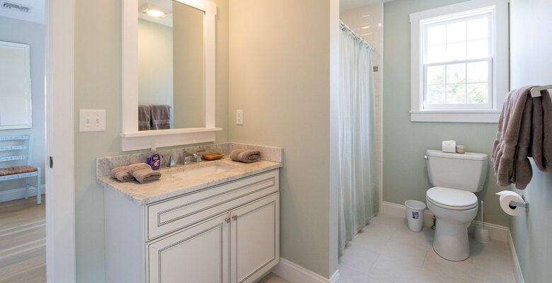 Exquisite Six-Bedroom Retreat in Nantucket Historic Downtown - Nantucket, Massachusetts