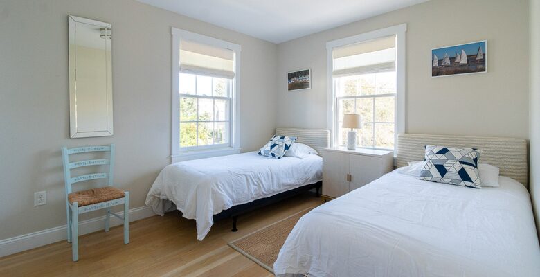 Exquisite Six-Bedroom Retreat in Nantucket Historic Downtown - Nantucket, Massachusetts