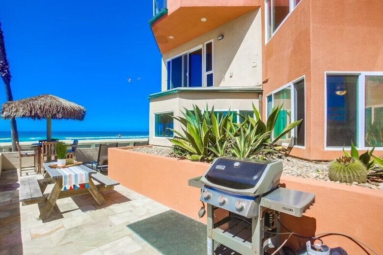 Aloha 1 | Mission Beach Oceanfront - San Diego, California