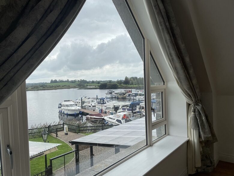 Luxury Waterfront Apartment - Co Roscommon, Ireland