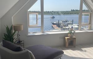 Luxury Waterfront Apartment - Co Roscommon, Ireland