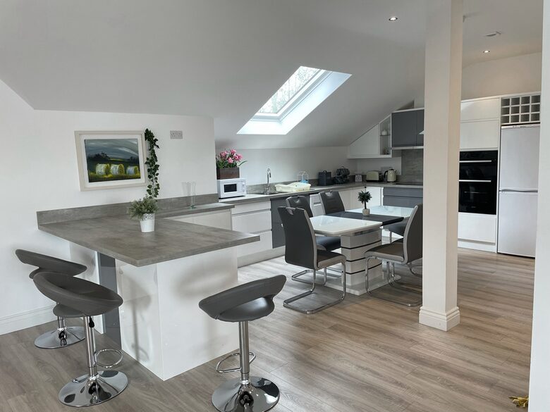 Luxury Waterfront Apartment - Co Roscommon, Ireland