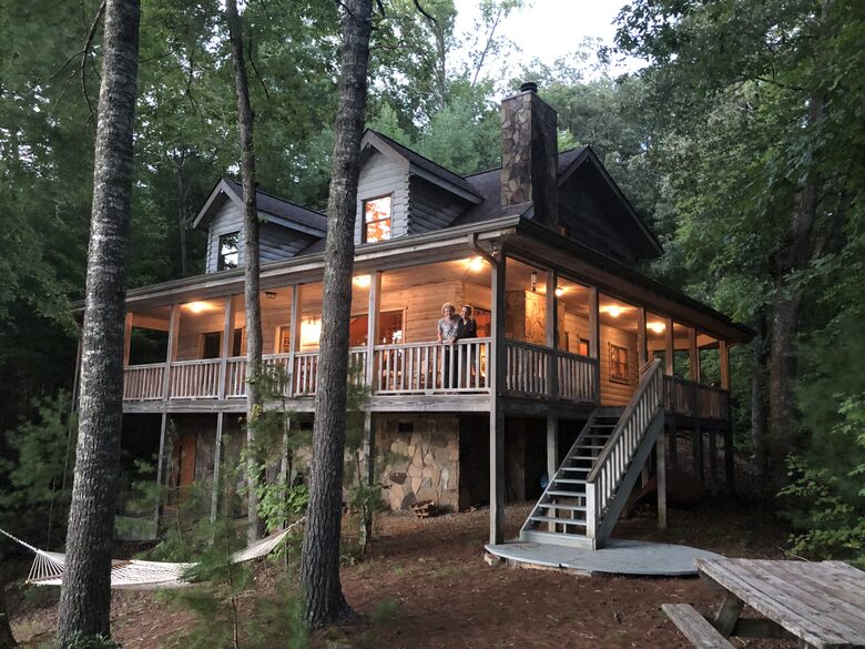 Custom Built Log Cabin on Pristine Lake Santeetlah - Robbinsville, North Carolina