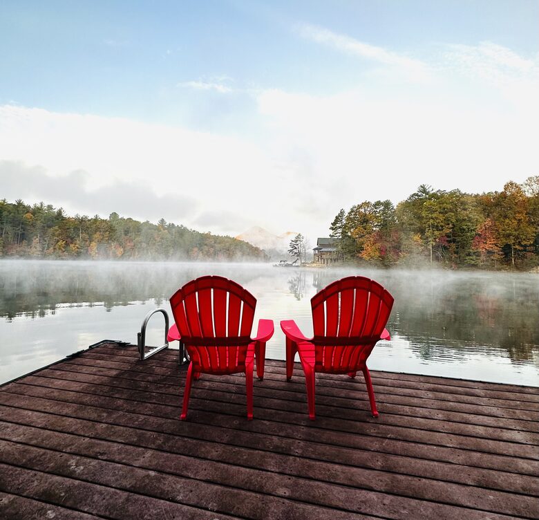Custom Built Log Cabin on Pristine Lake Santeetlah - Robbinsville, North Carolina