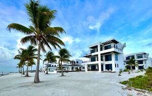 You Better BELIZE IT | Caye Caulker Luxury Ocean Front - Caye Caulker, Belize