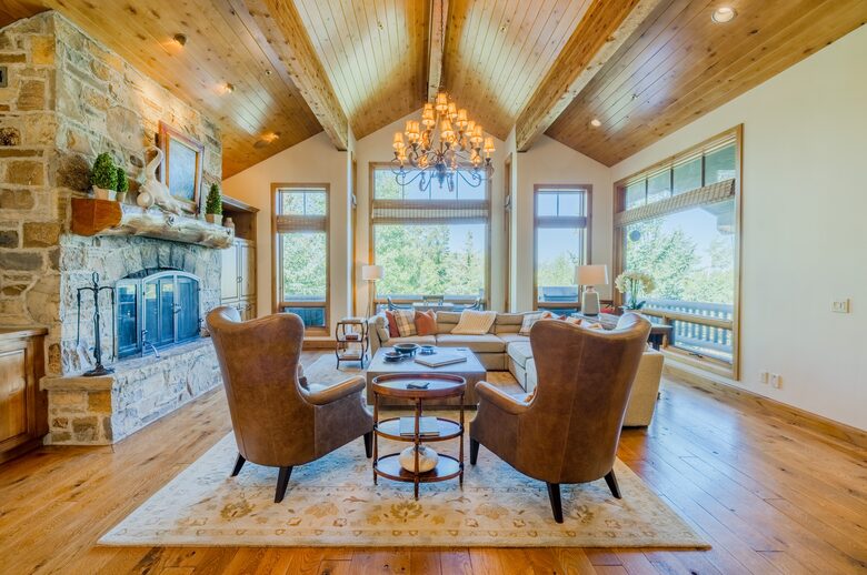 Luxury Deer Valley (mid-mountain) Ski-In/Ski-Out - Park City, Utah
