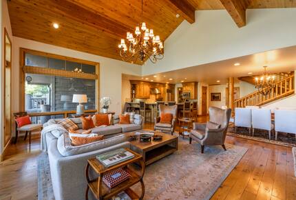 Luxury Deer Valley (mid-mountain) Ski-In/Ski-Out - Park City, Utah