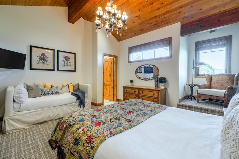 Luxury Deer Valley (mid-mountain) Ski-In/Ski-Out - Park City, Utah