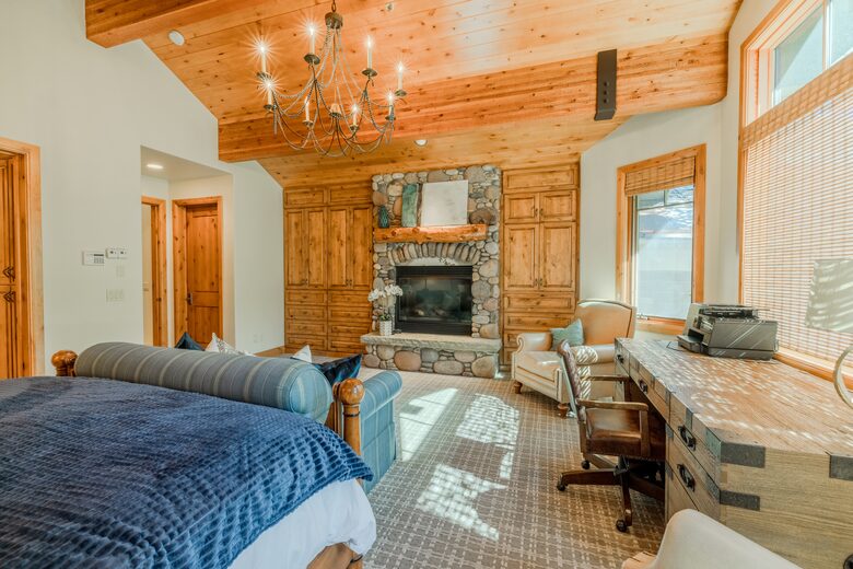 Luxury Deer Valley (mid-mountain) Ski-In/Ski-Out - Park City, Utah