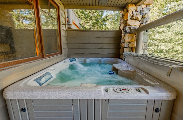 Luxury Deer Valley (mid-mountain) Ski-In/Ski-Out - Park City, Utah