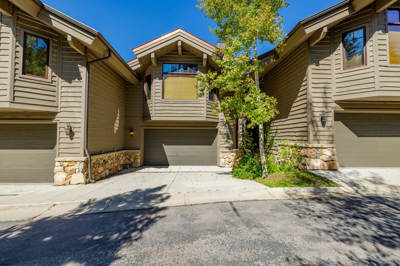 Luxury Deer Valley (mid-mountain) Ski-In/Ski-Out - Park City, Utah