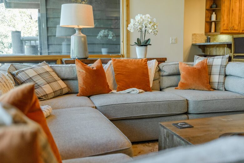 Luxury Deer Valley (mid-mountain) Ski-In/Ski-Out - Park City, Utah