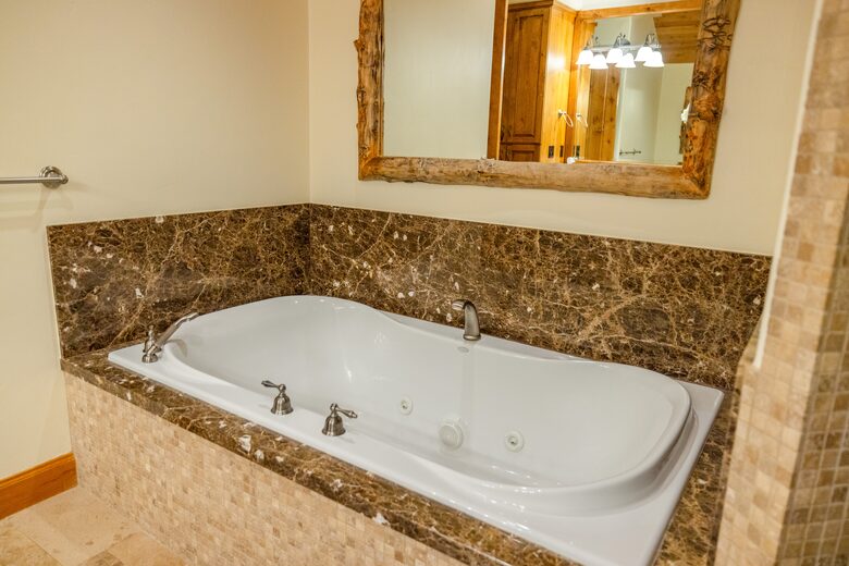 Luxury Deer Valley (mid-mountain) Ski-In/Ski-Out - Park City, Utah