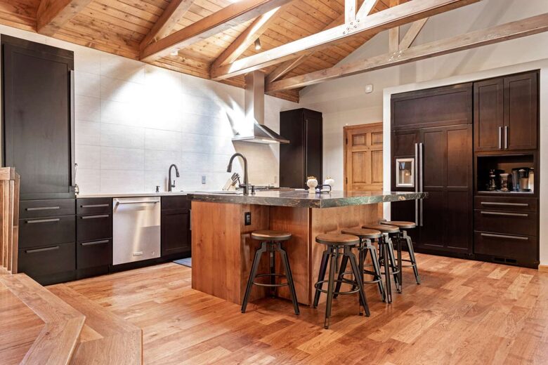 Mountain Modern Home with Private Hot Tub - Between Vail and Beaver Creek! - Avon, Colorado