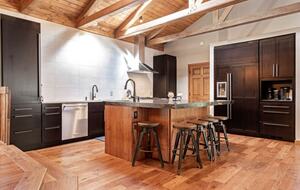 Mountain Modern Home with Private Hot Tub - Between Vail and Beaver Creek! - Avon, Colorado