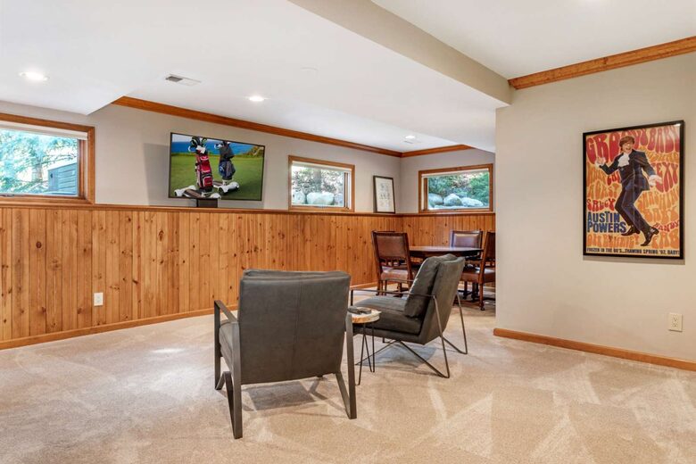 Mountain Modern Home with Private Hot Tub - Between Vail and Beaver Creek! - Avon, Colorado