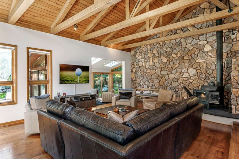 Mountain Modern Home with Private Hot Tub - Between Vail and Beaver Creek! - Avon, Colorado