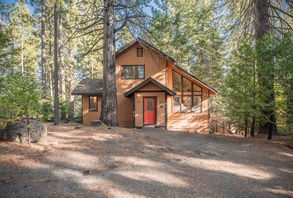 Pooh Corner Mountain Cabin - Camp Connell, California