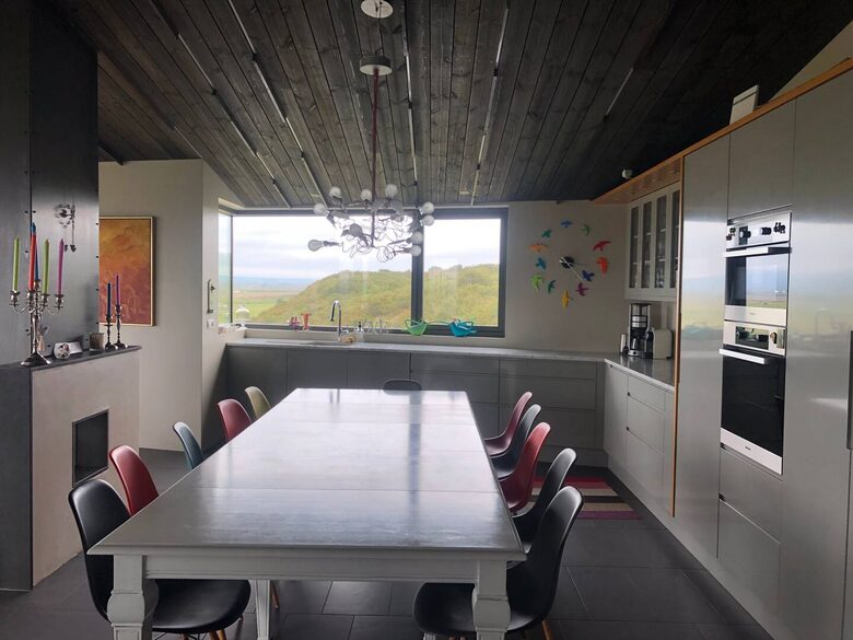 Solfaxi Modern Villa - Selfoss, Iceland