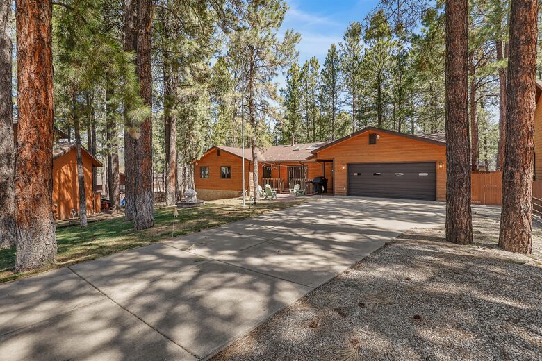 Luna's Lighthouse - Flagstaff, Arizona