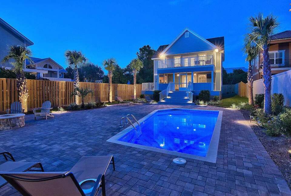 Scenic Breeze - Destin, Florida