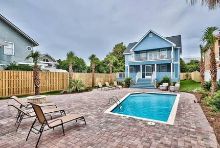 Scenic Breeze - Destin, Florida
