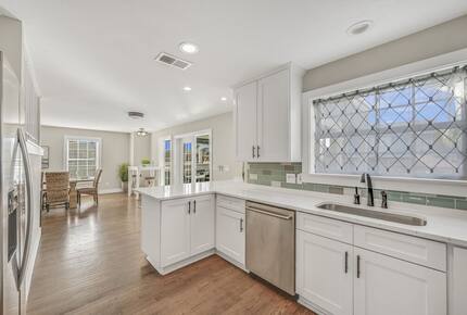 Scenic Breeze - Destin, Florida