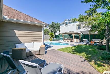 Tropical Paradise on the Emerald Coast - Miramar Beach, Florida