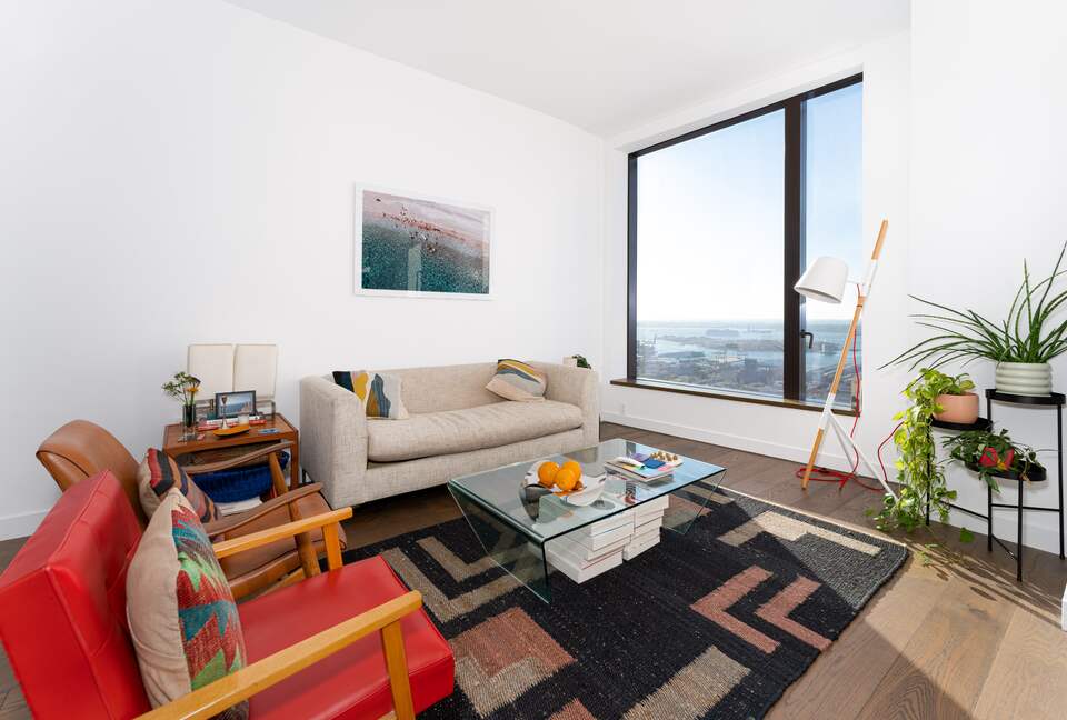 Modern two bedroom Brooklyn apartment with sweeping Manhattan views - New York City, New York