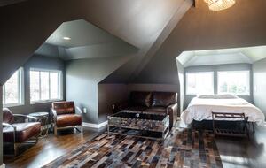 Belmont 12th South Dream Home - Nashville, Tennessee