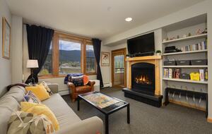 Zephyr Lodge | Ski-in Ski-Out, 2 Bedroom with view of Mary Jane & Ice Skating Pond - Winter Park, Colorado