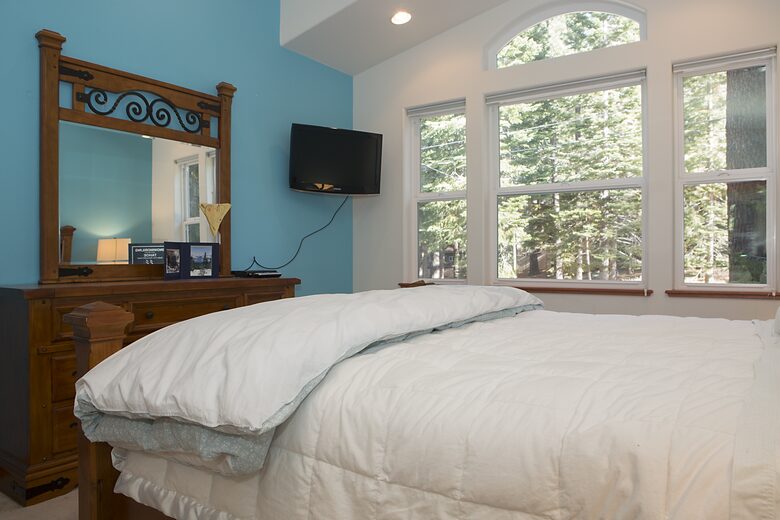Big Luxury South Lake Tahoe Home - South Lake Tahoe, California