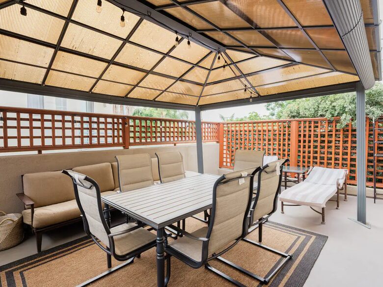 Pacific Beach Condo - 3 Bed & 3 Bath - San Diego, California