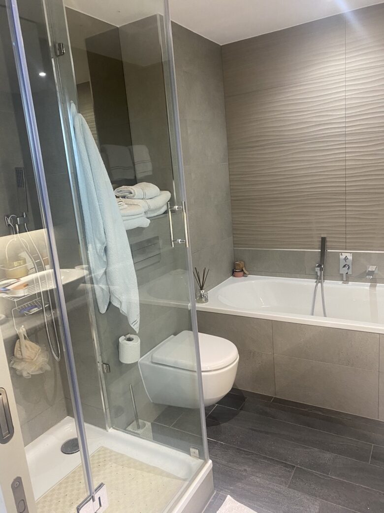 Dublin 4 Luxury Apartment - Dublin, Ireland