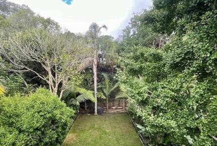 The Villa on Anglesea - Auckland, New Zealand