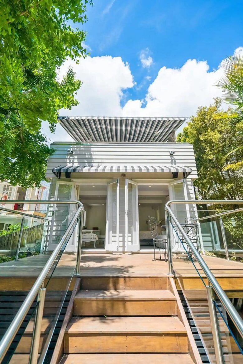 The Villa on Anglesea - Auckland, New Zealand