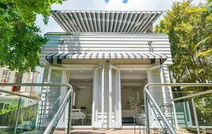 Die Villa in Anglesea – Auckland, Neuseeland
