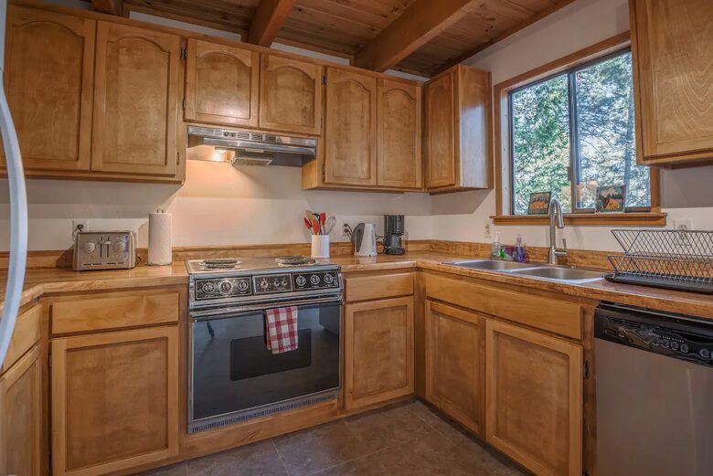Pooh Corner Mountain Cabin - Camp Connell, California
