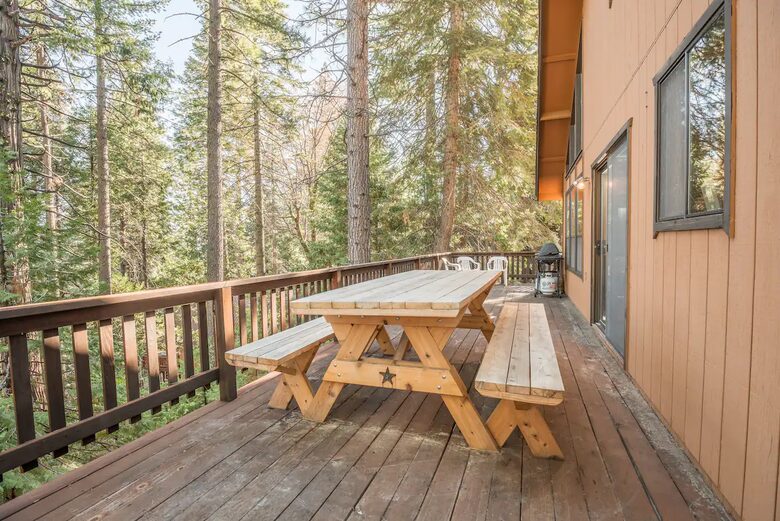 Pooh Corner Mountain Cabin - Camp Connell, California