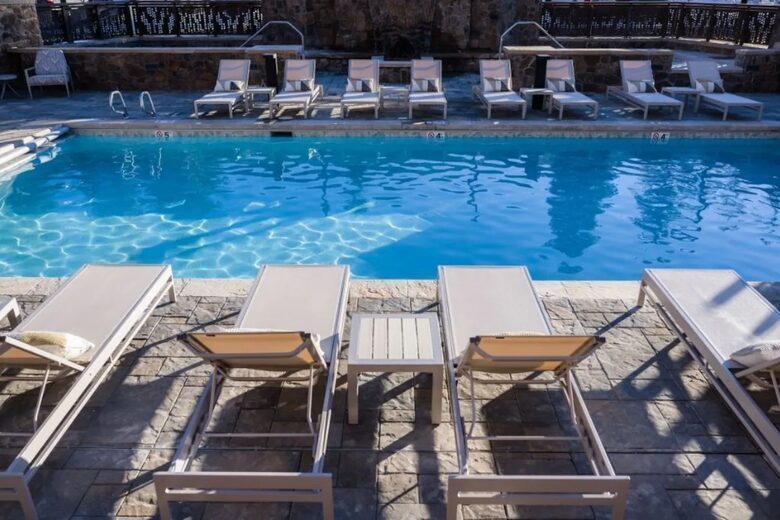 Modern Vail Condo - Slopeside and Loaded with Amenities - Vail, Colorado