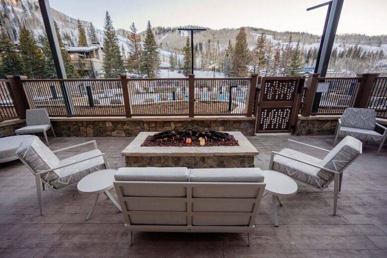 Modern Vail Condo - Slopeside and Loaded with Amenities - Vail, Colorado