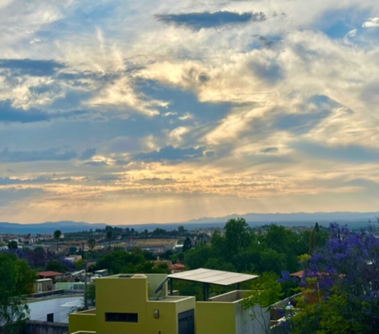 Modern Home with Terrace Kitchen - San Miguel de Allende, Mexico