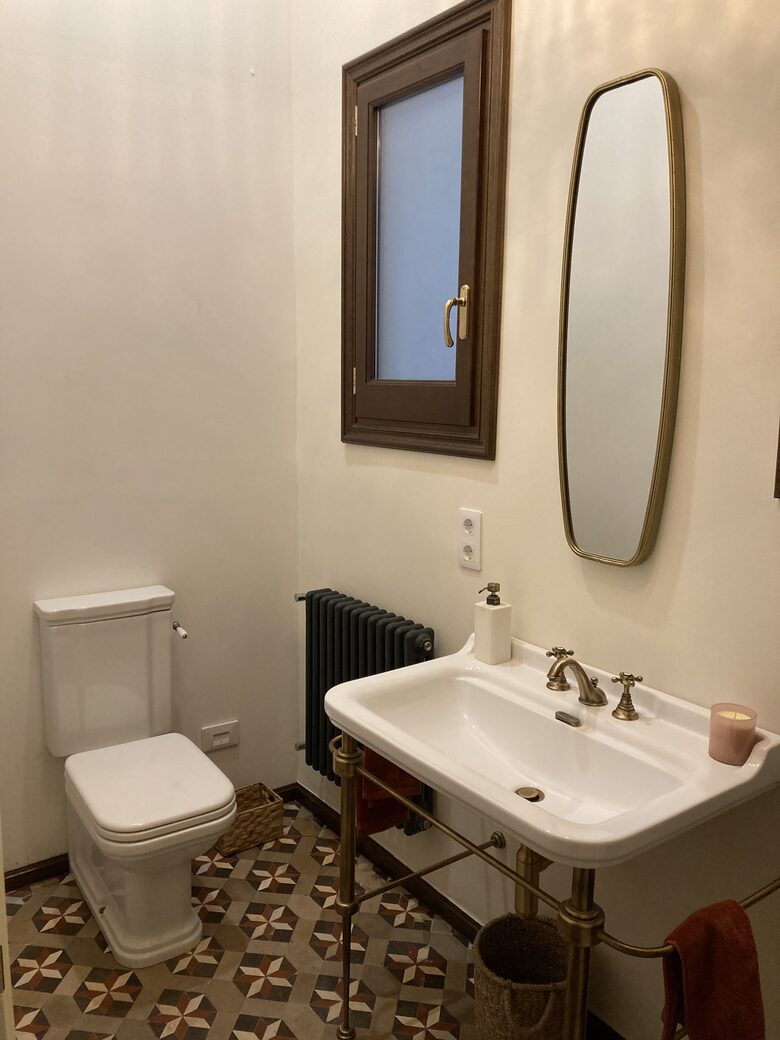 Powder bath