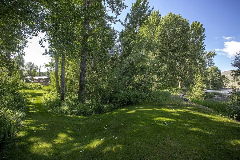 Sun Valley River Retreat - Sun Valley, Idaho