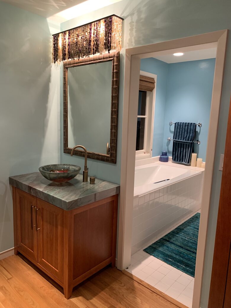 Master Bedroom Bathroom and changing room