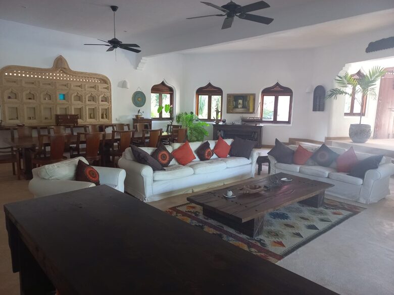 Tundo Towers Villa - Watamu, Kenya
