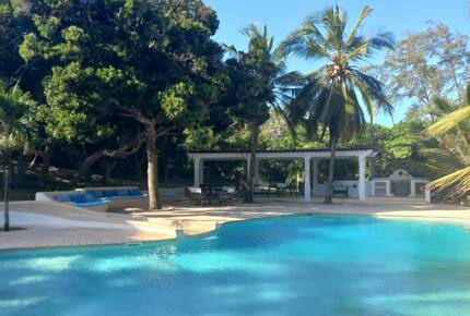 Tundo Towers Villa - Watamu, Kenya